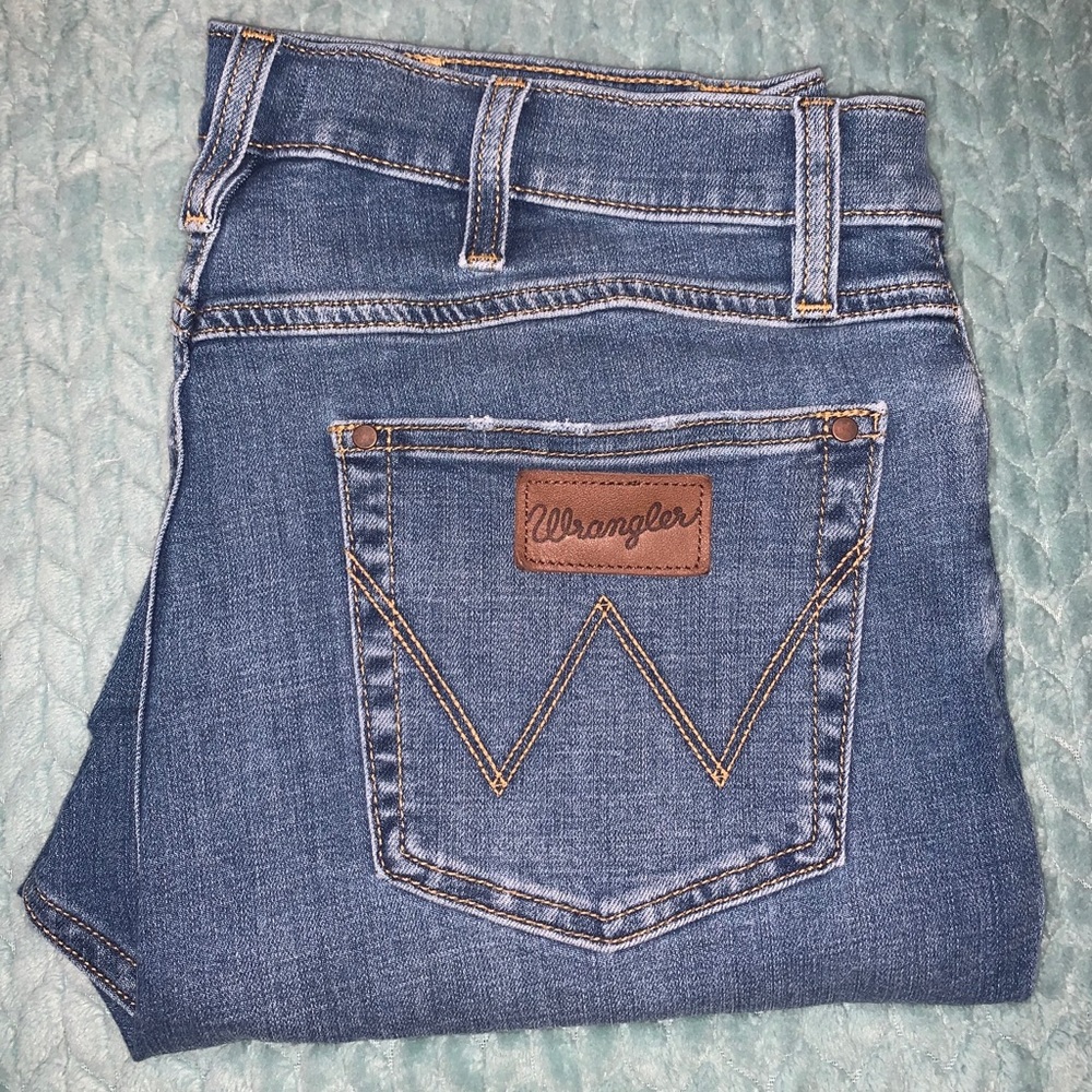 Wrangle Hi Rise Skinny Jeans Raw Hem 32